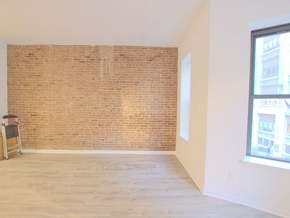4th image of 146 W 70th St #3F