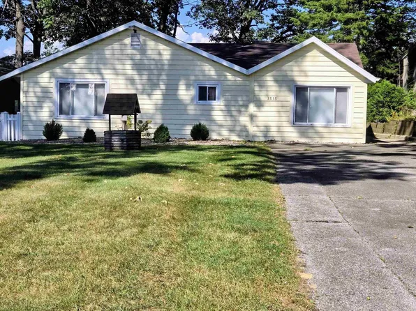 3838 E Forest Lodge Loop, Monticello, IN 47960