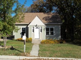 220 1st St NW, Elbow Lake, MN 56531