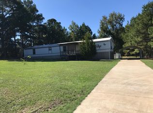 421 Redbud Ln, Vivian, LA 71082