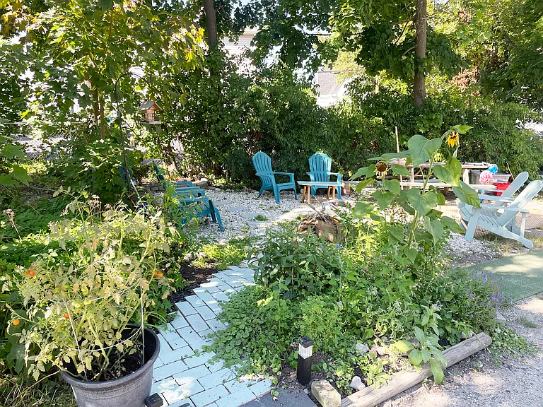 11 Arlington Pl #11 — Photo 4