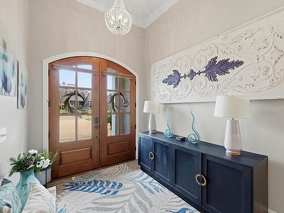 5th image of 108 Vineyard Blvd