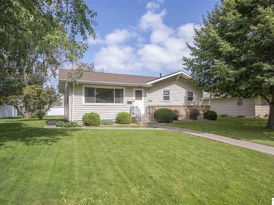 1st image of 15 C Hayes Ct