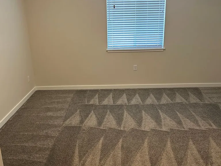 711 Black Diamond St — Photo 12
