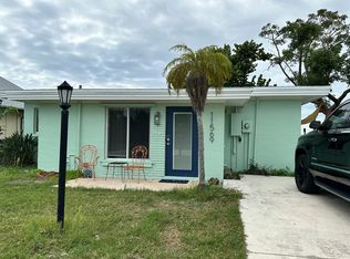 11569 Island Ave, Matlacha, FL 33993