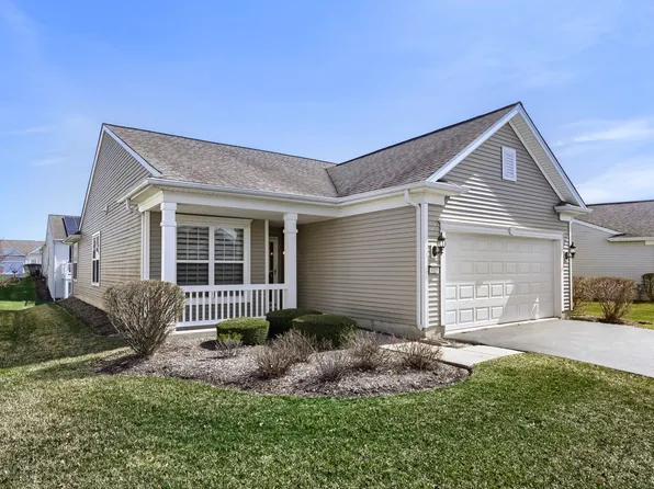 3321 Rockwell Cir, Mundelein, IL 60060