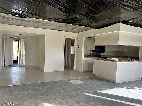 3rd image of 1600 Islamorada Blvd APT 73C