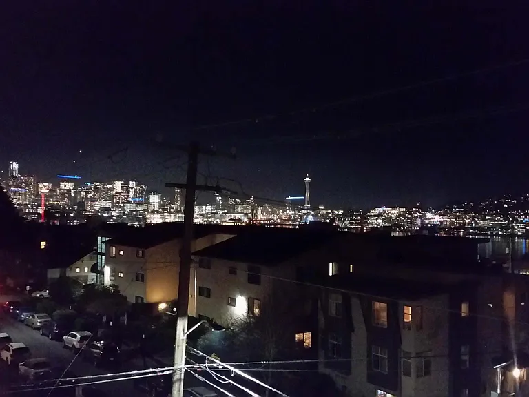 608 E Lynn St #7 — Photo 35