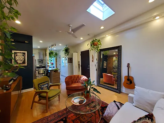 Rented by Compass | media 13