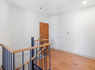 105A Gainsborough St #1, Boston, MA 02115