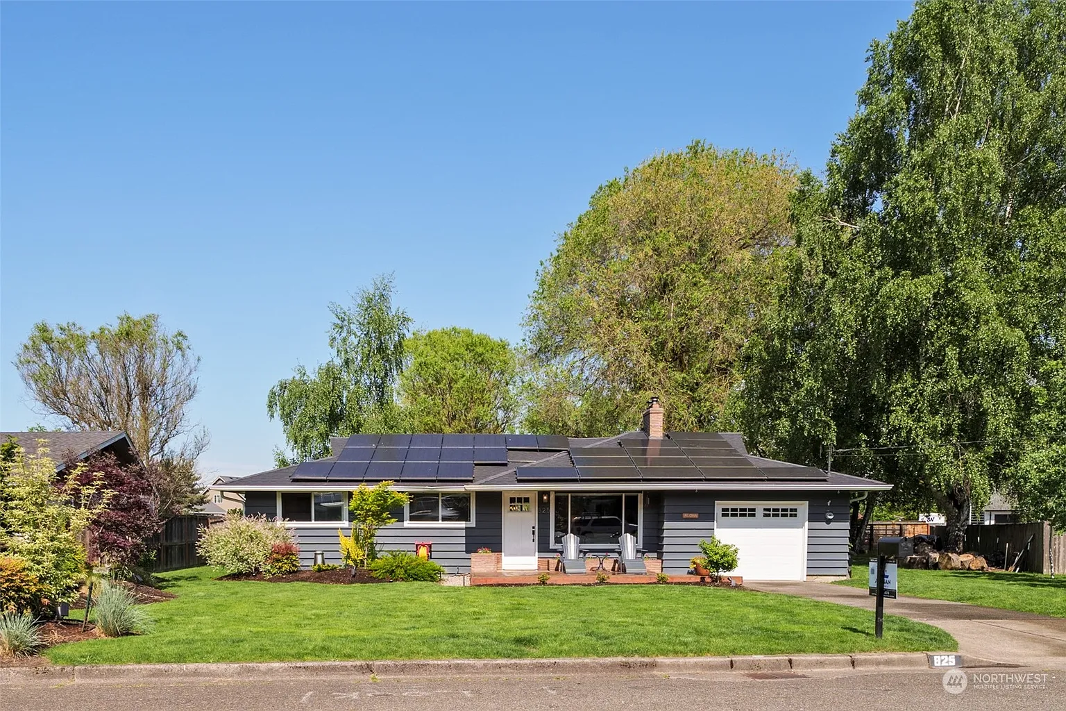 825 18th Street SW photo 1
