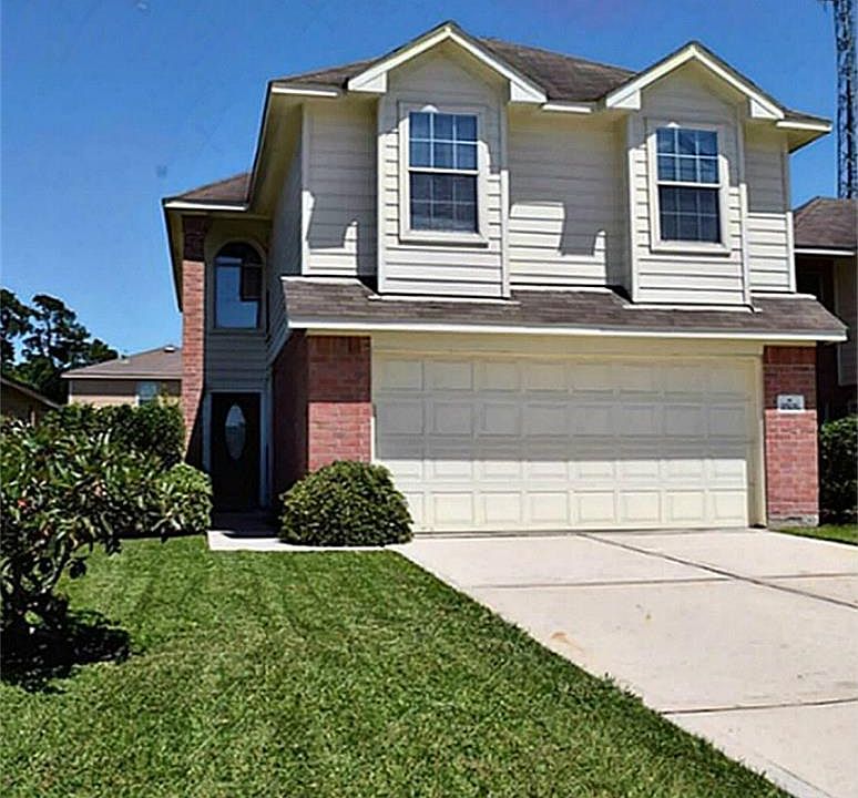 1st image of 9506 Wyatt Oak Ln
