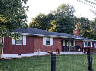 101 Cherry Road Ct, Berea, KY 40403