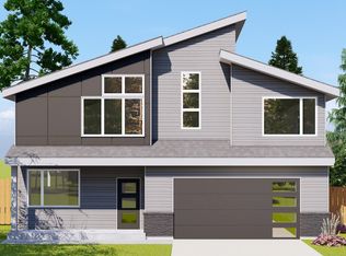 1535 NW Tracy Mc, McMinnville, OR 97128