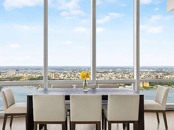 5th image of 15 Hudson Yards APT 78B
