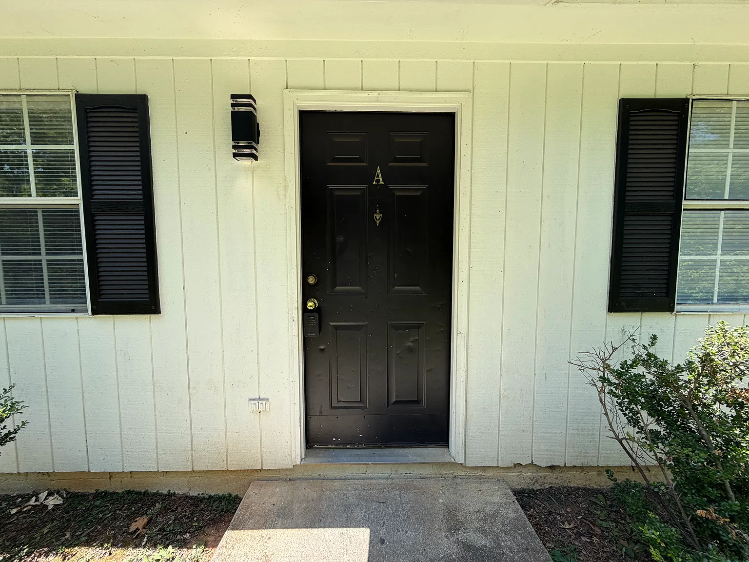 3 bed, 1080 sqft, $1,065 — Photo 3