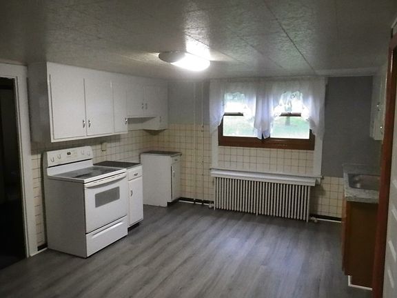 5th image of 1001 Elder Ave