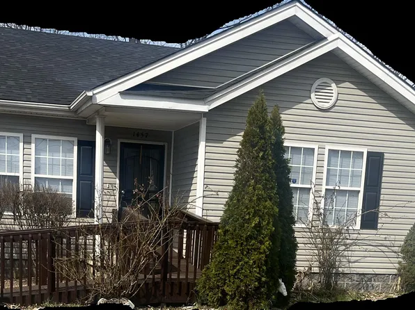 1457 Forest Dr, Louisville, KY 40219