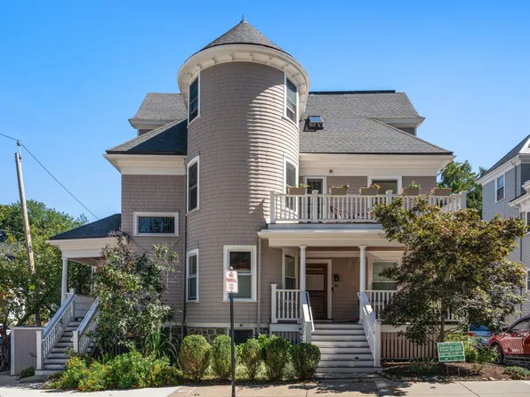 89 91 Street Paul St #2, Brookline, MA 02446
