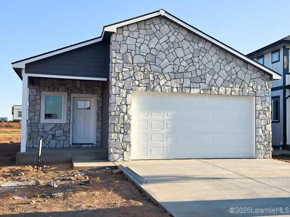 3834 Buckskin Trl, Laramie, WY 82070