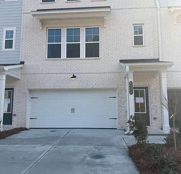 6208 Kenbrook Dr — Photo 1