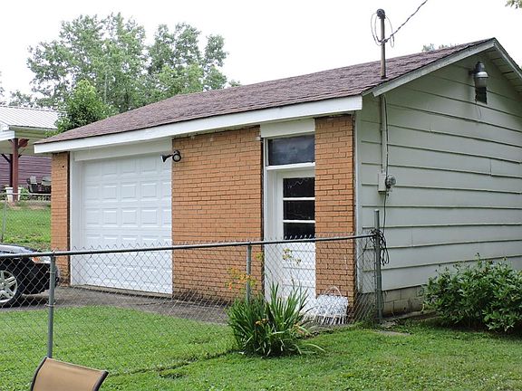 2nd image of 531 Highland Ave