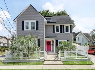 1810 Habersham St, Savannah, GA 31401