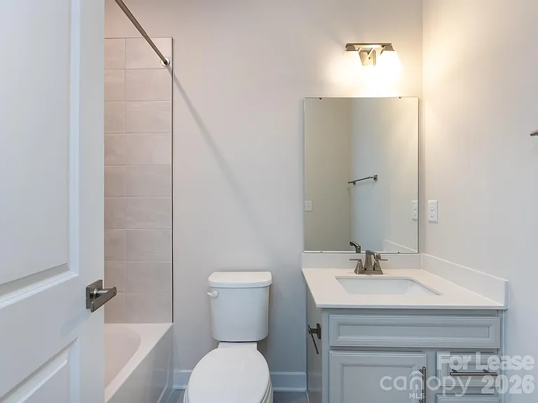 413 Spearfield Ln — Photo 36