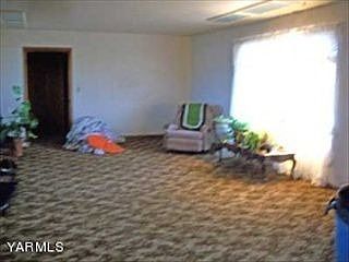 2nd image of 521 Elliott Rd