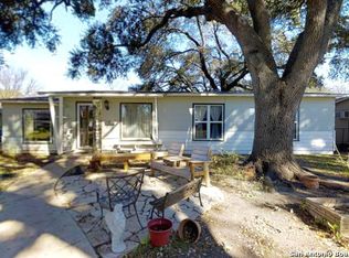 371 Shelburn Dr, San Antonio, TX 78220