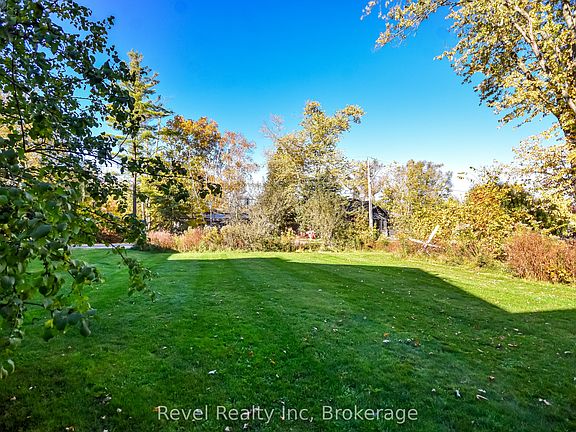 4th image of 2366 Tall Tree Ln