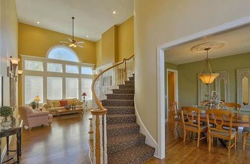 Spiral Staircase 