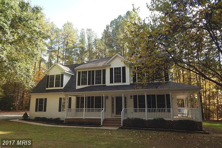 6.55 private Acres - No HOA