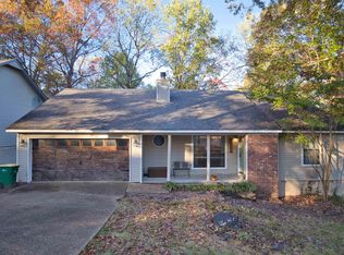 11708 Shady Creek Dr, Little Rock, AR 72211