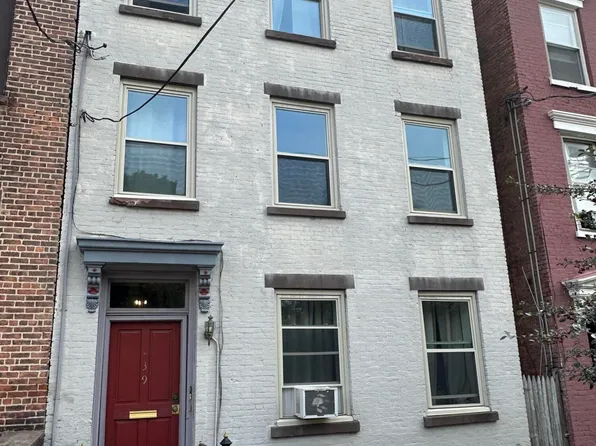 39 Ten Broeck Street, Albany, NY 12210