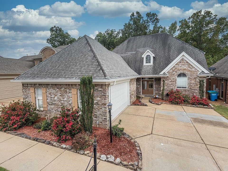 1st image of 12183 Preserve Woods Cv