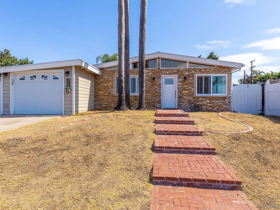 1st image of 631 Vista Way