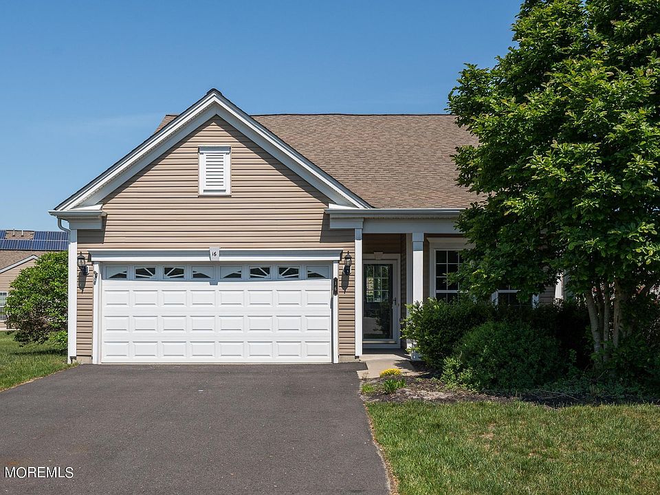 1st image of 16 Fawnhollow Lane