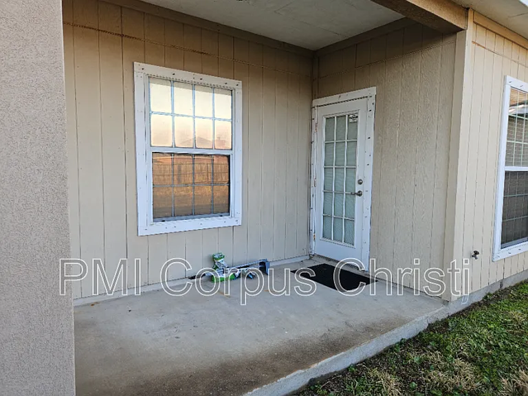 2337 Handlin Dr — Photo 23