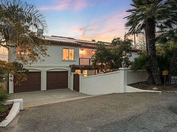 2nd image of 224 Seeman Dr