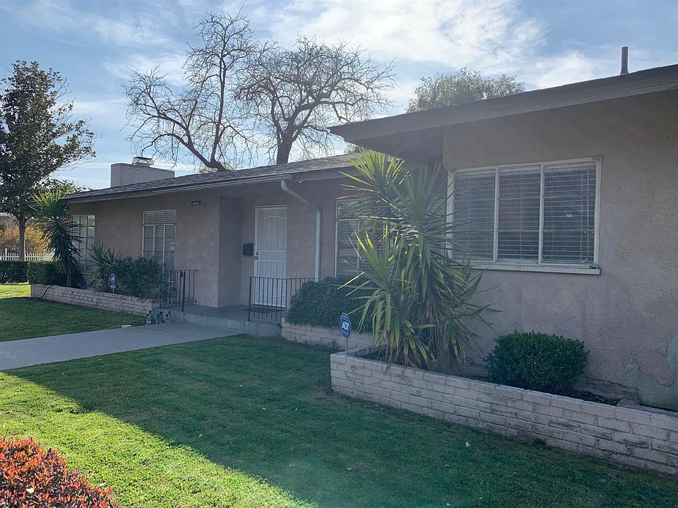 1st image of 3009 N Palm Ave