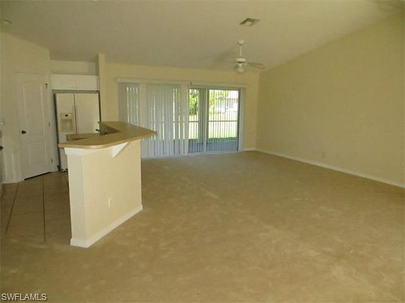4th image of 4306 NE 9th Ave