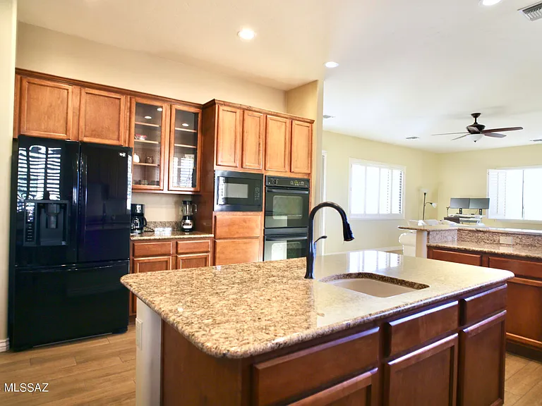 12129 N Tall Grass Dr — Photo 14