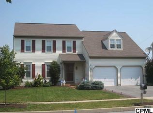 2123 Southpoint Dr, Hummelstown, PA 17036