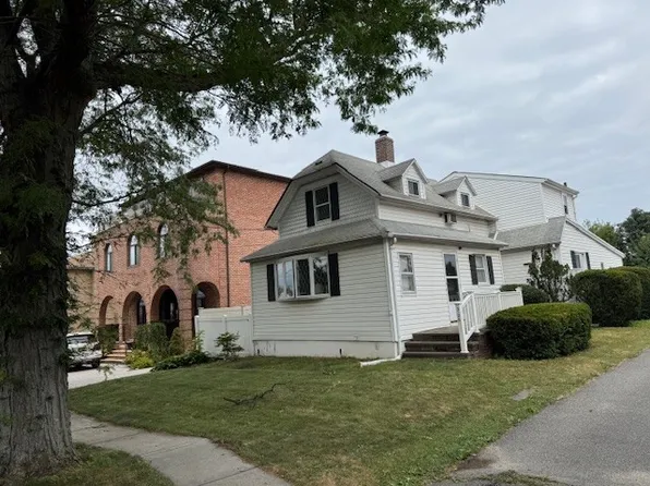 3-25 150th Street image 1 of 14