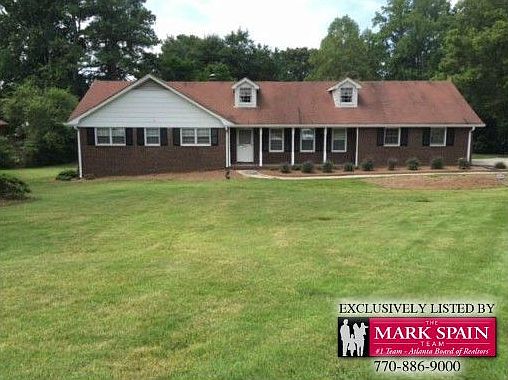 1st image of 2753 Skyland Dr
