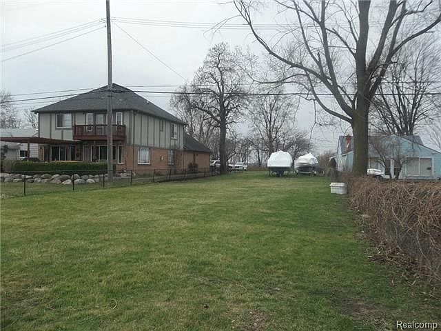 2nd image of 29650 Old North River Rd