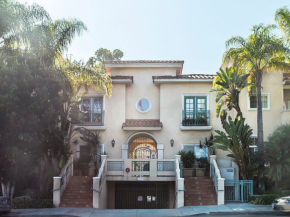 2nd image of 1515 N Fairfax Ave APT 7