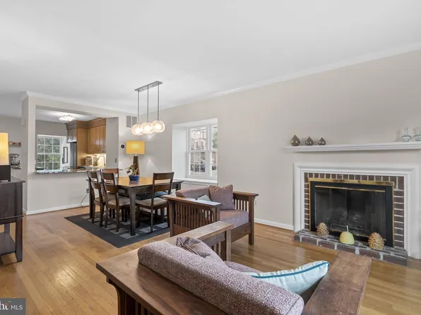 938 S Rolfe St, Arlington, VA 22204