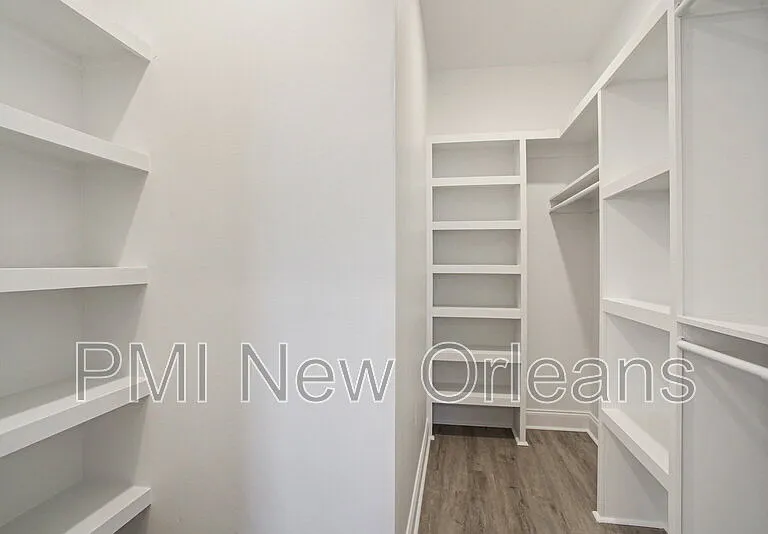 2232 Bienville St — Photo 9